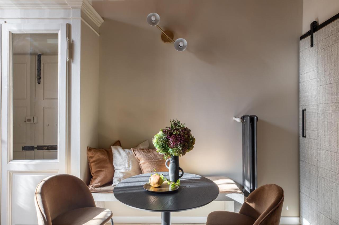 Iflat Luxury And In The Heart Of Trastevere * Rom